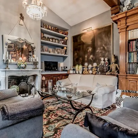 Luxurious With Swimming Pool Villa