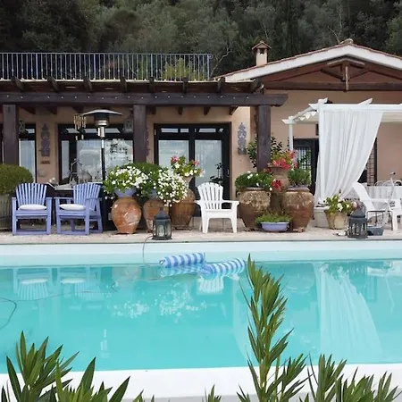 Luxurious With Swimming Pool Villa Calvi dell' Umbria